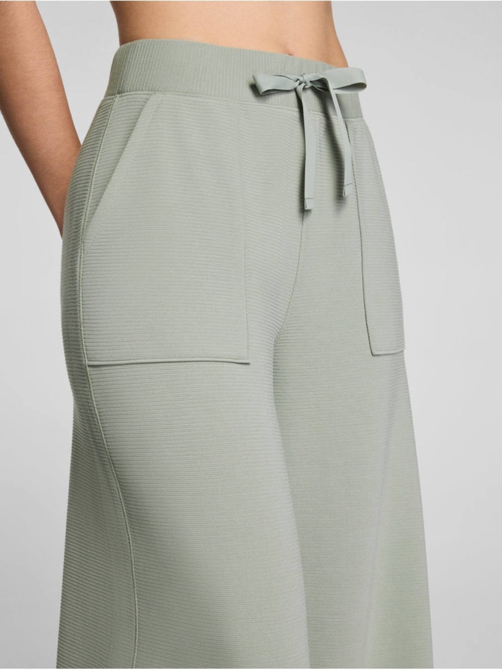 NWT SPANX AirEssentials® French Rib Wide Leg Pant - Picture 3 of 8